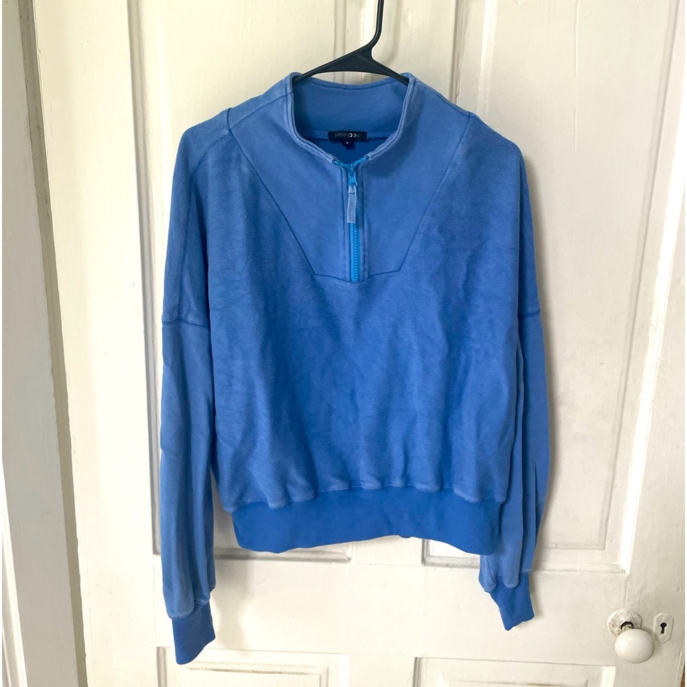 blue quarter zip size medium sweatshirt